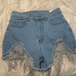 Cute rhinestone fringed denim short